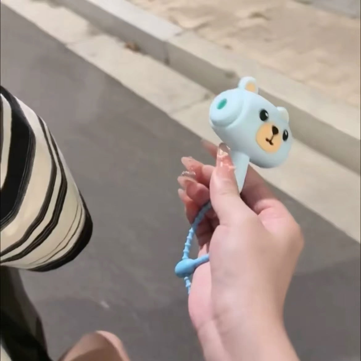 Funny Shake & Sound Squeaky Toy Hammer - Cute Noise